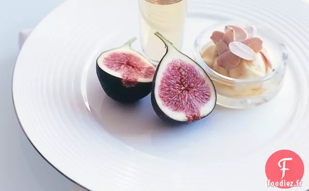 Figues de Mascarpone aux Amandes Grillées