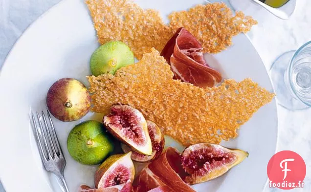Figues Fraîches Au Prosciutto Et Chips De Parmesan