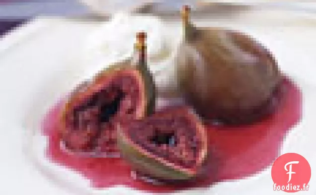 Figues Cuites au Grand Marnier et Crème Fouettée