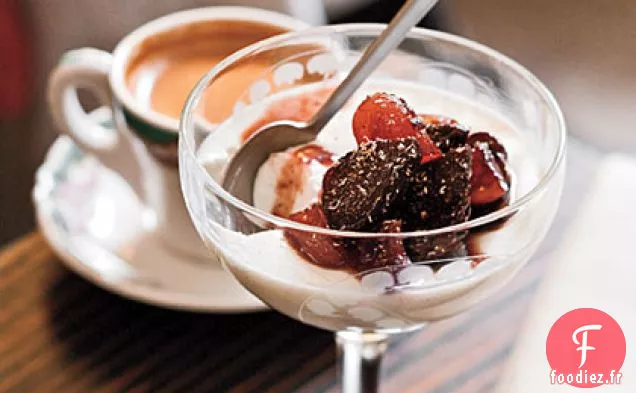 Panna Cotta Au Babeurre Et Aux Figues Pochées Au Zinfandel