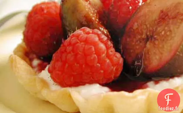 Tartelettes à la Figue et à la Ricotta Pochées au Vin Rouge