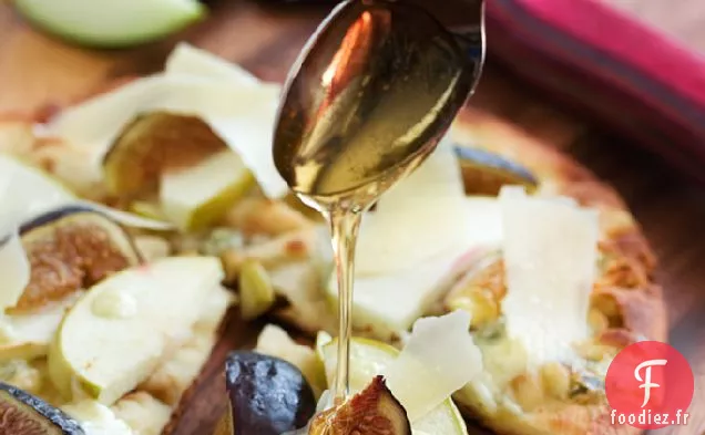 Recette De Pain Plat Chaud Aux Figues, Pommes Et Gorgonzola