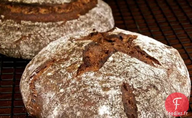 Pain Aux Figues Et Fenouil Au Levain De Seigle