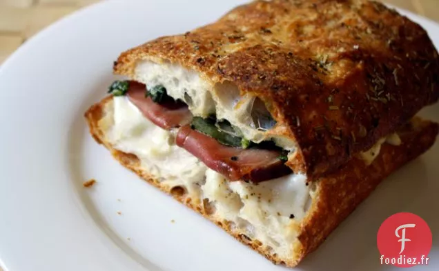 Dîner ce soir: Sandwich chaud à la Figue, à la Mozzarella et au Prosciutto