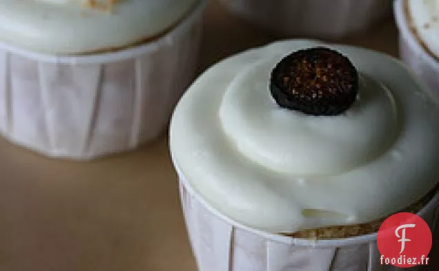 Bombe Cupcake Aux Figues Fraîches Et Aux Amandes
