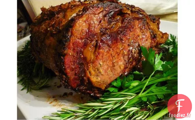 Rôti de Côtes Levées En Croûte d'Herbes et de Sel