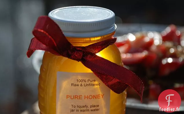 Sablés Au Miel Et Aux fraises Avec Crème Fouettée sucrée Au Miel