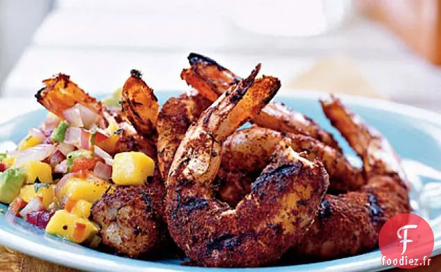Crevettes Jerk avec Oignon Grillé, Avocat et Salsa à la Mangue