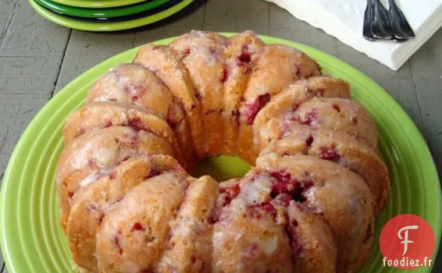 Gâteau au Yaourt aux Fraises Fraîches