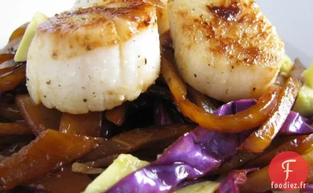 Pétoncles Poêlés À La Salade De Mangue Carmélifiée