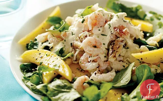 Salade de Crabe, Crevettes et Mangue avec Vinaigrette au Yuzu