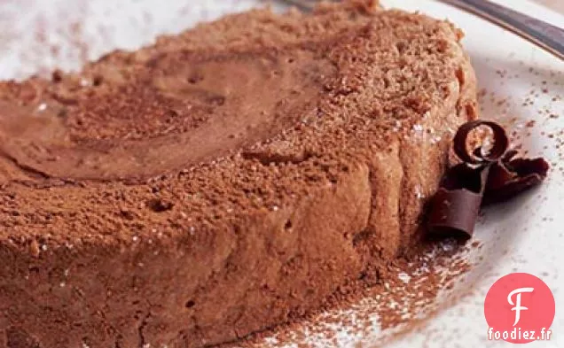 Rouleau de Gâteau au Chocolat Léger et Crémeux