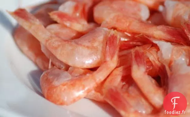 Crevettes Au Brocoli Et Linguine Dans Une Sauce À L'Ail Et Au citron
