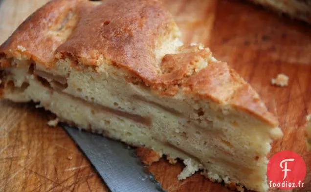 Gâteau Aux Pommes À La Ricotta Avec Glaçage Au Cidre Et à l'érable