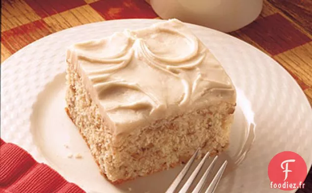 Gâteau Au Beurre Avec Glaçage Au Beurre Doré