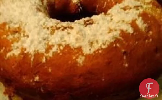 Gâteau Tube à la Crème de Banane Maui