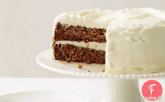 Gâteau aux Carottes Classique avec Glaçage au Fromage à la Crème Moelleux