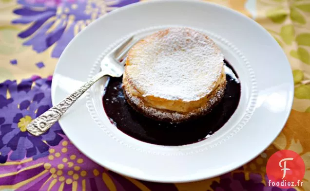Gâteau Au Fromage À La Sauce Aux Baies