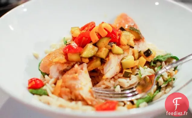 Abandon Téméraire: Vivaneau Poêlé avec des Légumes au Safran aux Agrumes sur de l'Orzo de Roquette