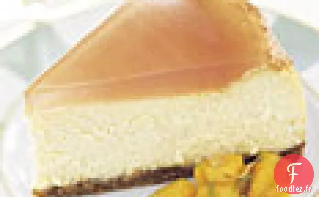 Cheesecake aux Gousses de Vanille avec Garniture de Goyave et Salade de Mangue et Citron Vert