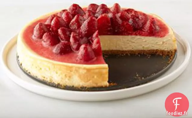 Gâteau au Fromage Classique Garni de Fraises