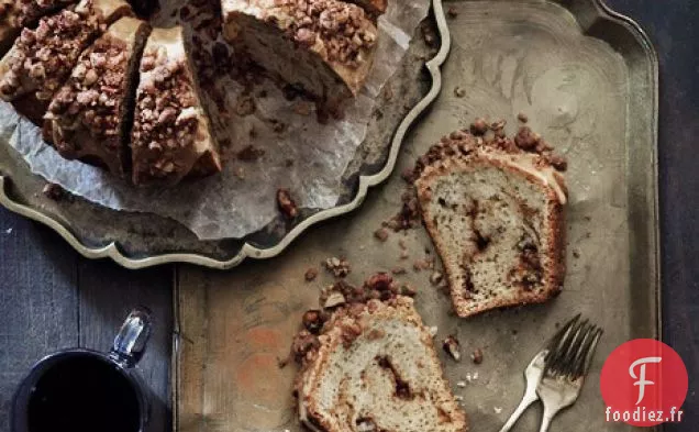 Gâteau au Café Snickers avec Glaçage au Caramel Salé