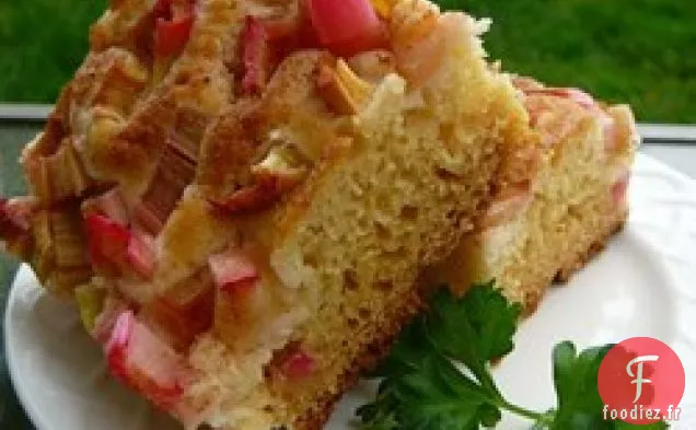 Gâteau au Café à la Rhubarbe