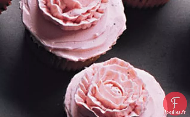 Cupcakes Piped-rose