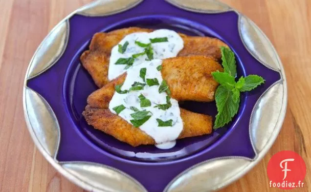 Poisson Croustillant et Sauce à la Menthe au Yogourt Grec