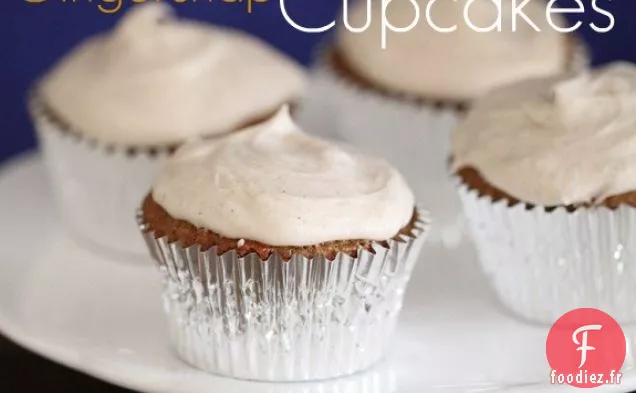 Cupcakes Au Gingembre Avec Crème Au Beurre Simple À La Cannelle Et À La Gousse De Vanille