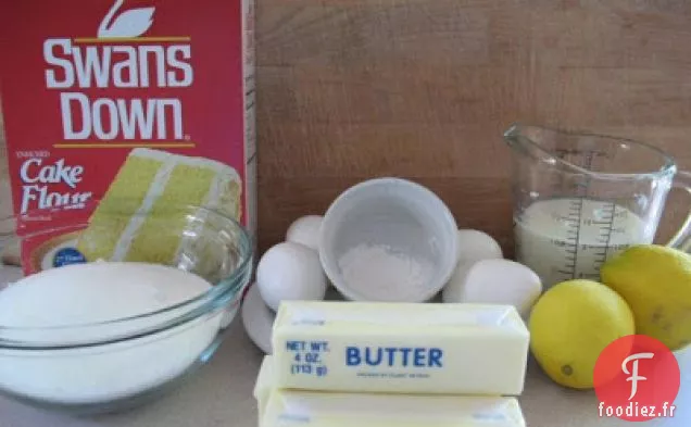 Cupcakes Au Citron Et Crème Au Beurre Au Citron