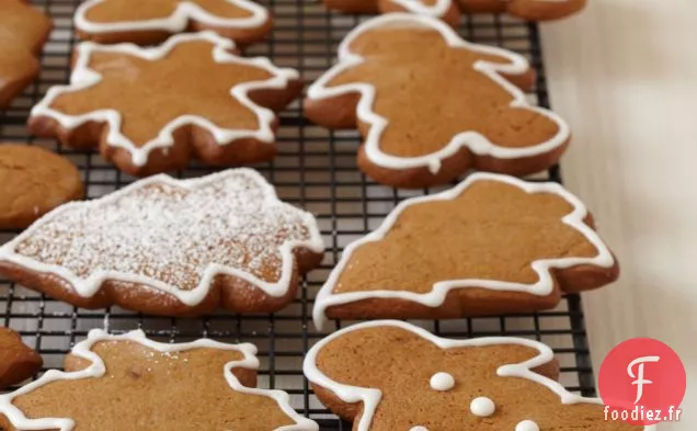 Biscuits au Pain d'Épice avec Glaçage Royal