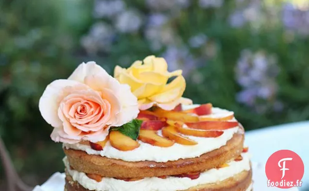 Gâteau de Couche de Pêche Imbibé d'Amaretto