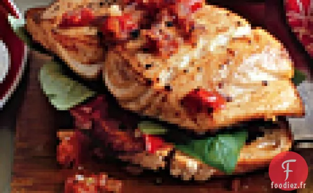 Morue Rôtie sur de Gros Croûtons à l'Ail