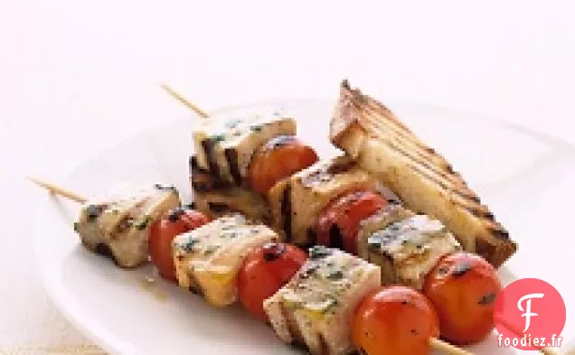 Brochettes De Poisson Grillées Aux Tomates Cerises