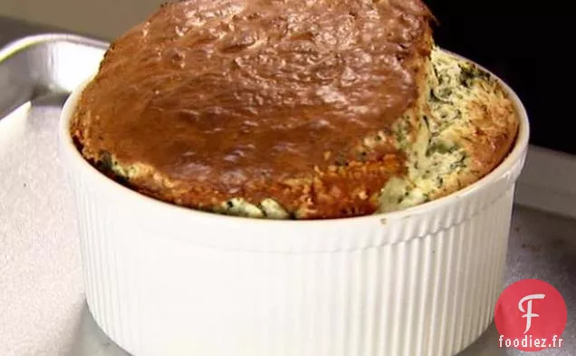 Soufflé aux Épinards et au Cheddar