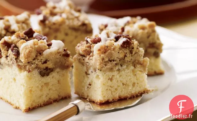 Gâteau aux Miettes Épicées à la Cardamome