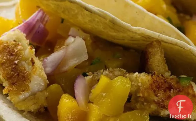 Tacos Au Tilapia Avec Salsa À La Pêche