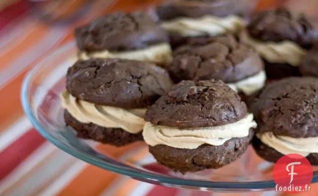 Tartes Whoopie Au Chocolat Fourrées Au Beurre De Cacahuète De Reese