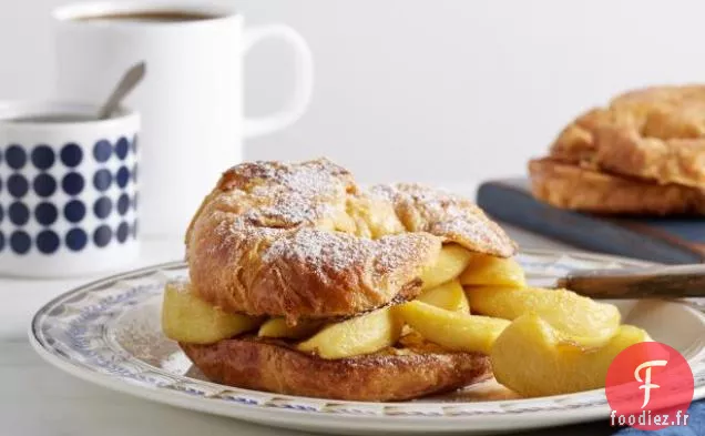 Pain Perdu Croissant aux Pommes au Caramel Mou