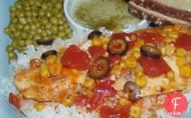 Tilapia aux Tomates, Olives Noires et Maïs