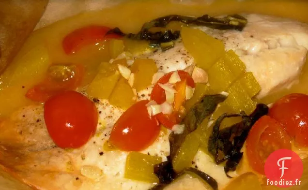 Tilapia En Papillote aux Tomates Cerises, Poivrons et Olives