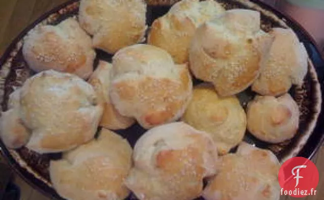 Rouleaux de Posy à la Crème Sure