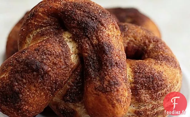 Bretzels Doux au Sucre Cannelle