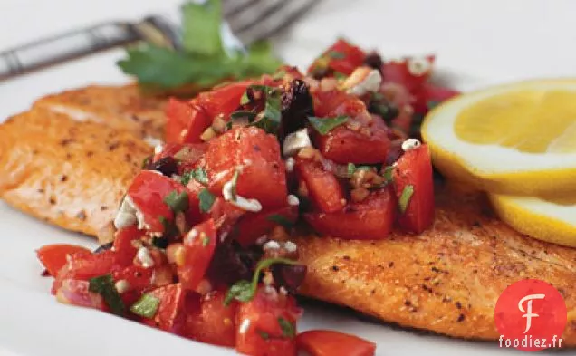 Truite Poêlée Avec Salsa À L'Italienne