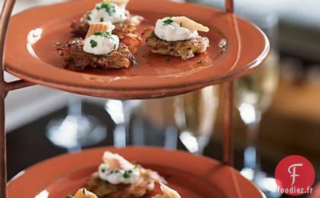 Truite Fumée à la Crème de Raifort aux Pommes sur des Crêpes de Pommes de terre