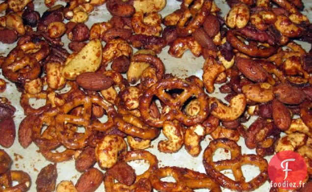 Mélange De Noix Épicé Aka Mélange De Noix Epicees