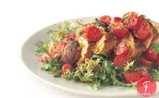 Poulet Sauté À La Vinaigrette Tomate-safran Sur Frisée
