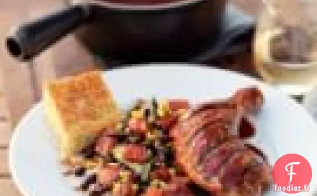 Poulet Braisé Avec Salade D'Été Grillée