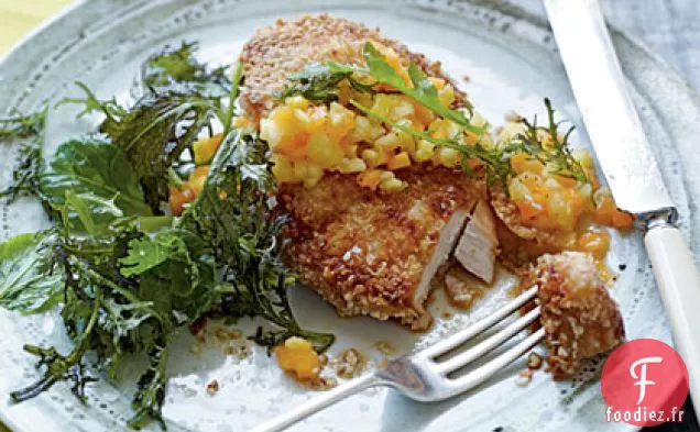Poulet aux Noix de Macadamia avec Relish Papaye-Ananas